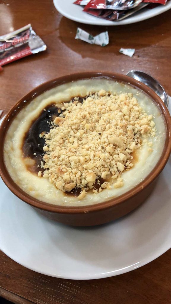 firin-sutlac-baked-race-pudding-food-in-Turkey