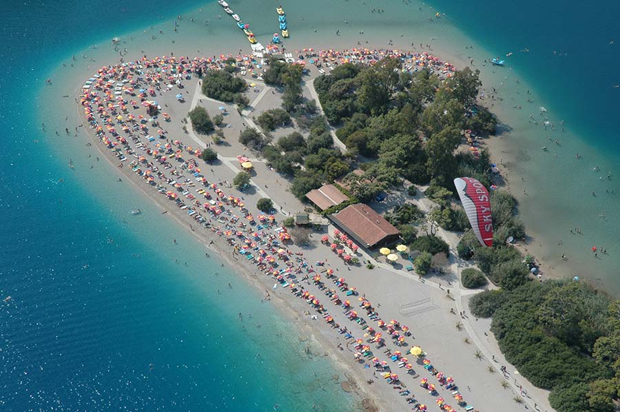 best-beaches-in-Turkey-Blue-lagoon-beach-oludeniz-Turkey