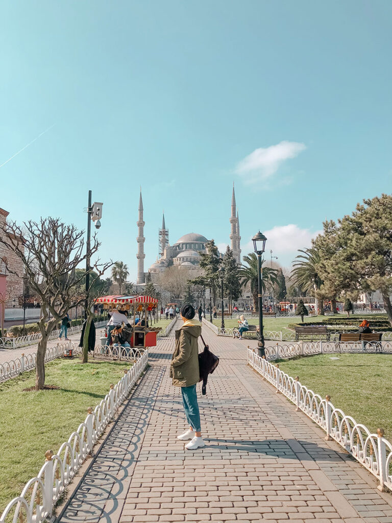 Sultanahmet blue mosque Istanbul
