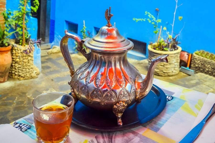 chefchaouen-Moroccan-tea
