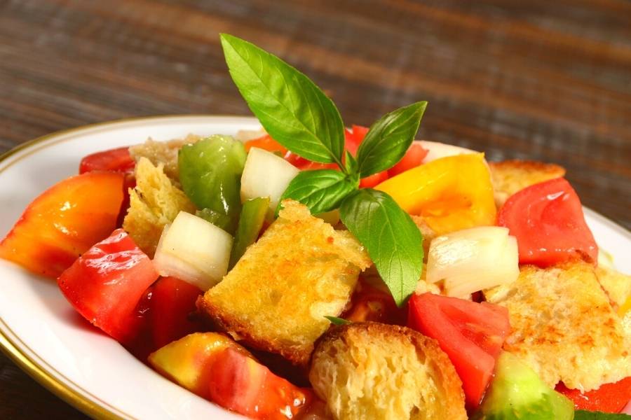 food-in-italy-panzanella
