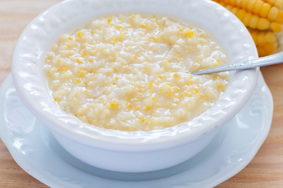 Oblayo-Hominy-Corn-Porridge