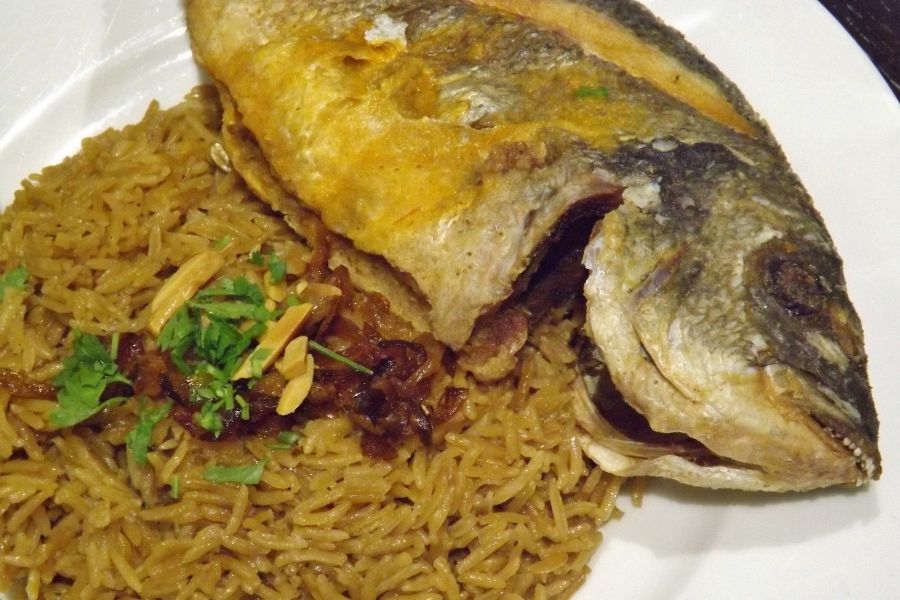 Saudi-Arabian-food-Fish-Sayadieh