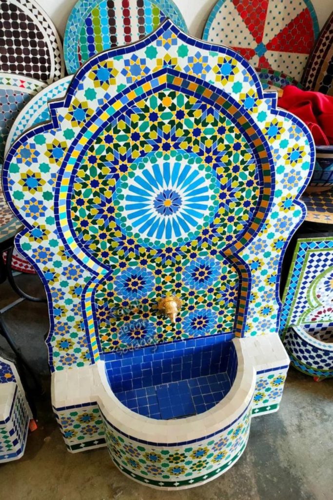 blue-moroccan-fountain