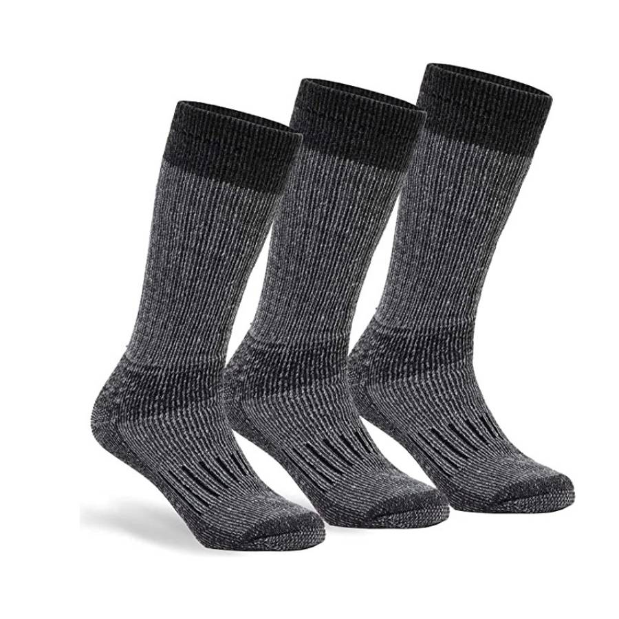 what-do-you-wear-in-the-sahara-desert-socks-woolen