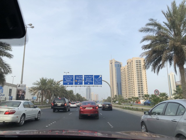how to get around bahrain manama